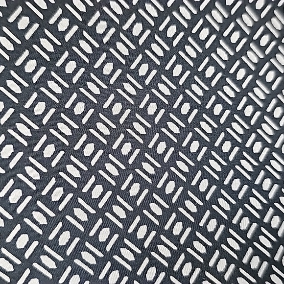 H8 ANDREW FEZZA NEW YORK, 100% blue sik shirt.‎ Short sleeves button-down. L… - Picture 6 of 10